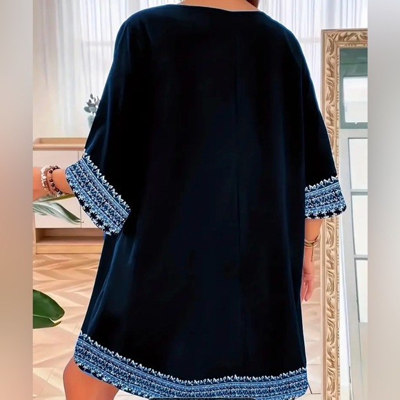 NIP Blue Paisley Dress/Cover Up - Picture 2 of 2